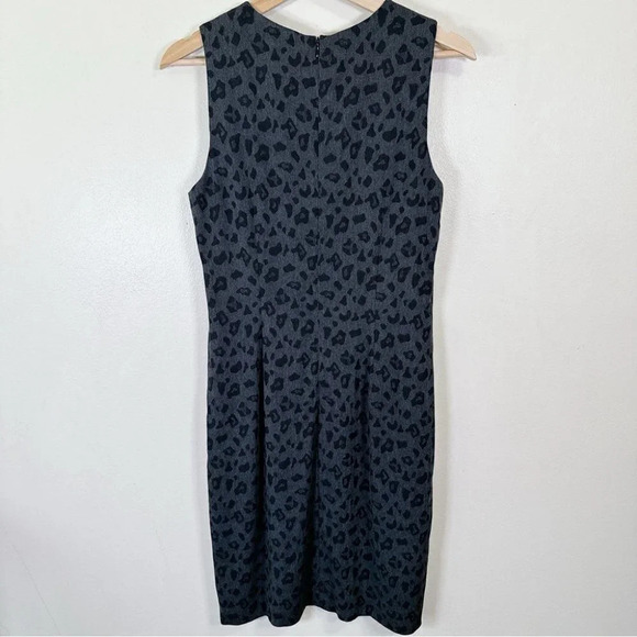 Nicole Miller Sleeveless Animal Printed  Sheath Dress - Picture 16 of 16